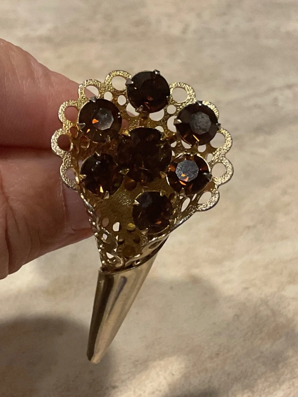 Vintage Gold-Tone Brown Crystal Bouquet Brooch Filigree